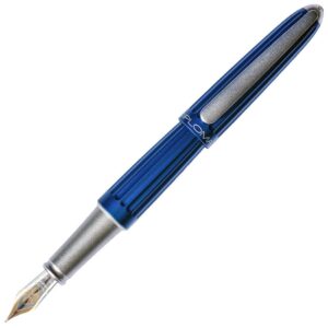 D40306015 Diplomat Aero 14ct Fountain Pen - BlueD40306015 Diplomat Aero 14ct Fountain Pen - Blue