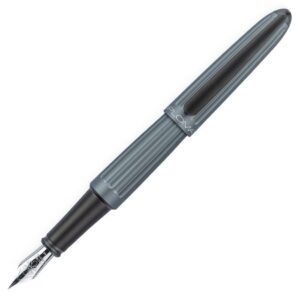 D40314025 Diplomat Aero Fountain Pen - GreyD40314025 Diplomat Aero Fountain Pen - Grey