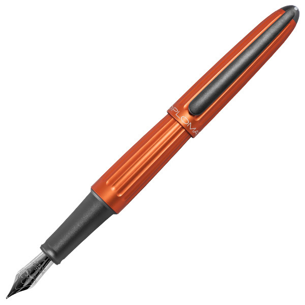 D40302025 Diplomat Aero Fountain Pen - Orange